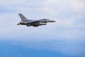 Fighting Falcons Take Off From Aviano